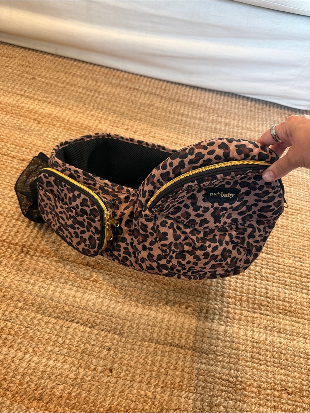 Tushbaby Hip Carrier - Leopard Print - LIKE NEW